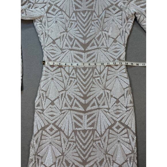 Dress the Population Lola White/Nude Low back bodycon sequin dress size M/L - Picture 4 of 8